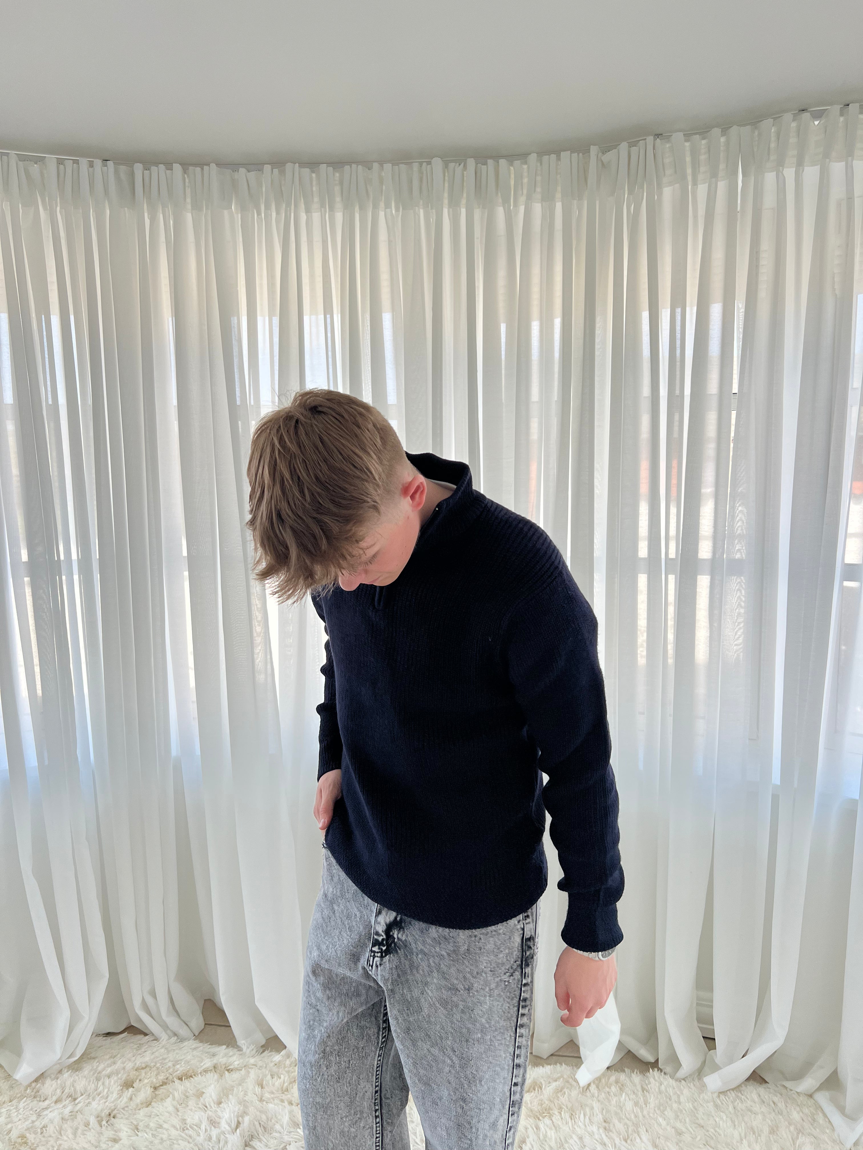 RELAXED HALF ZIP - NAVY