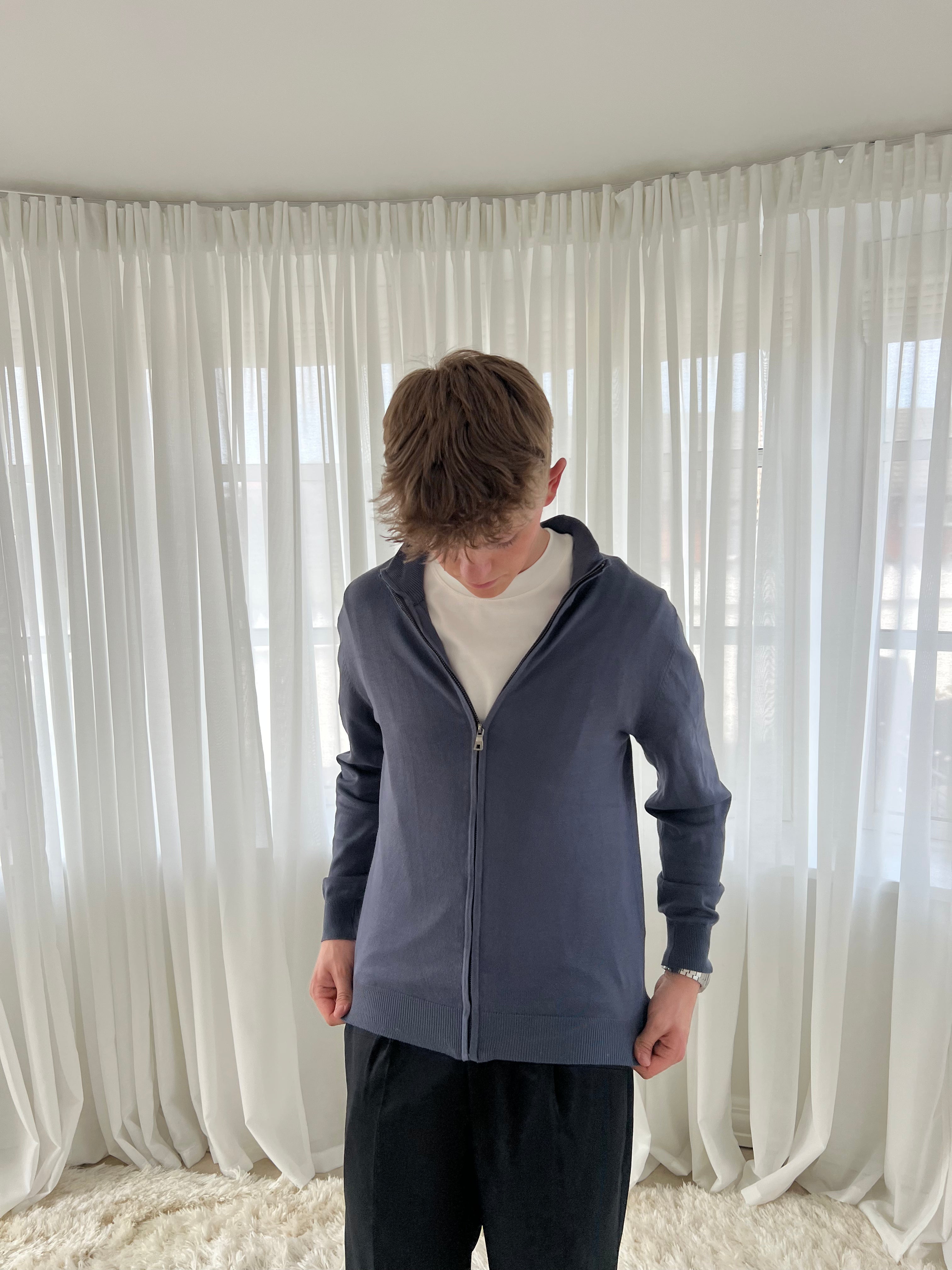 FULL-ZIP - MØRKEGRÅ