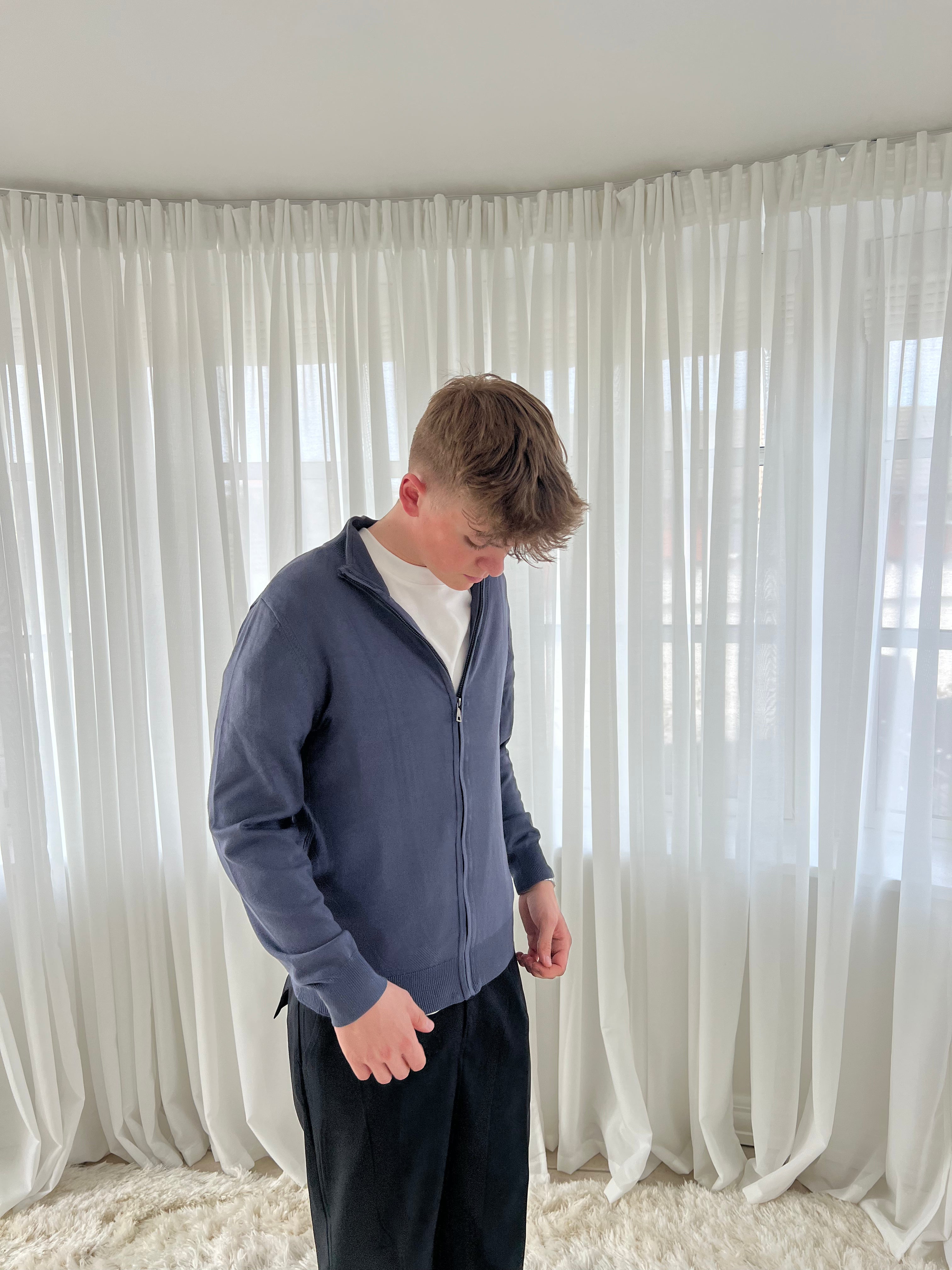 FULL-ZIP - MØRKEGRÅ