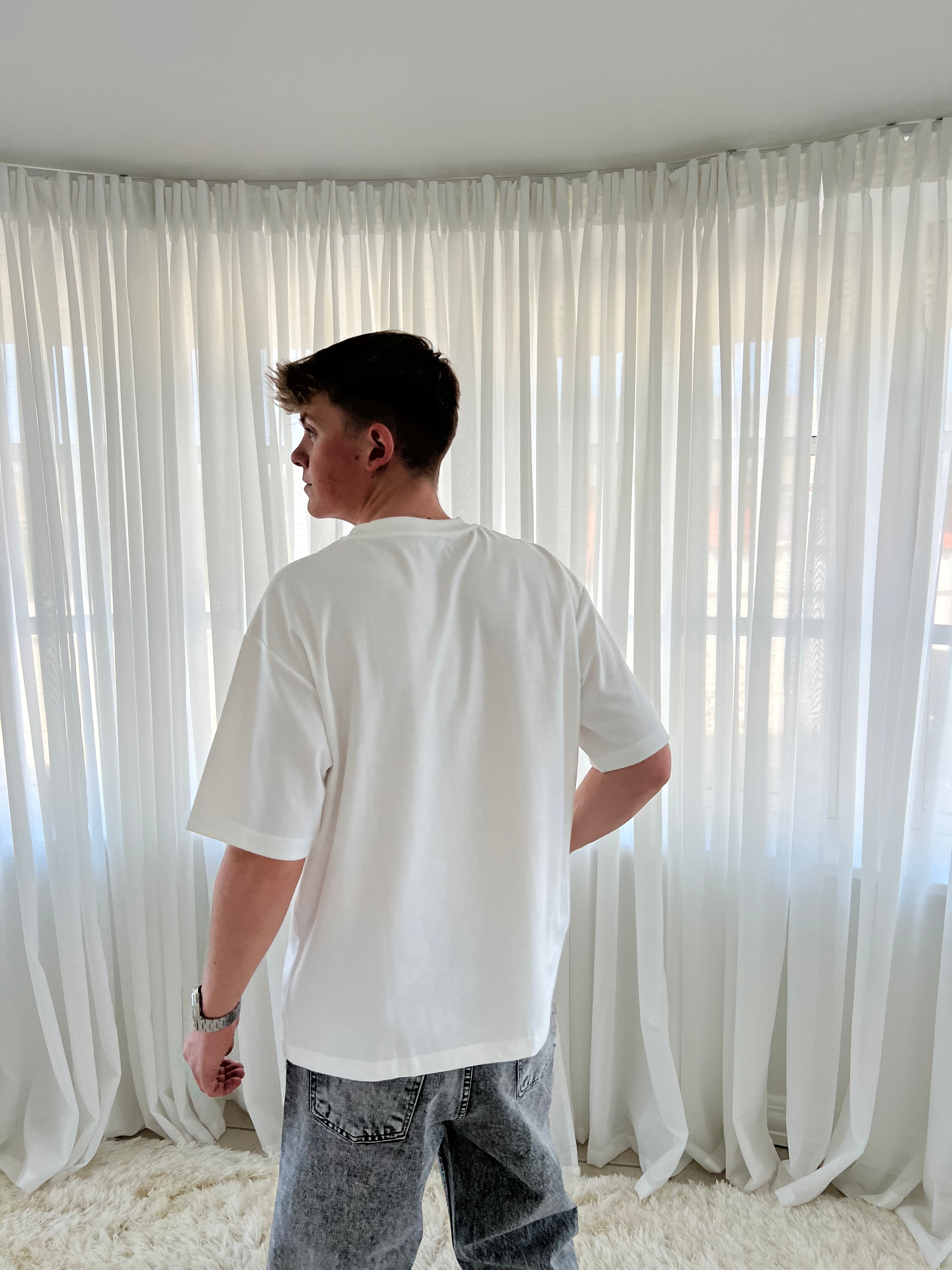 OVERSIZED T-SHIRT - HVID