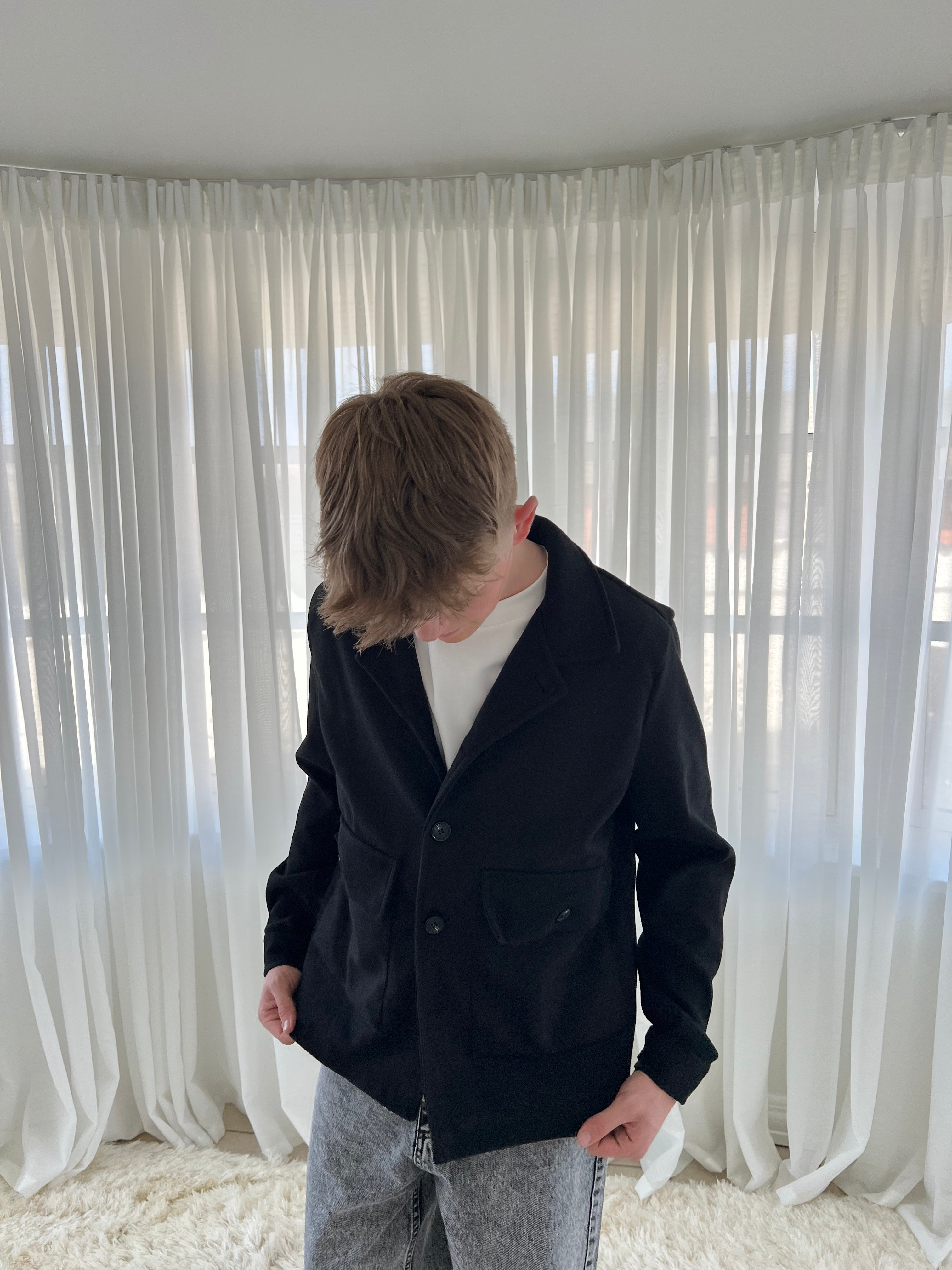 SHORT COAT