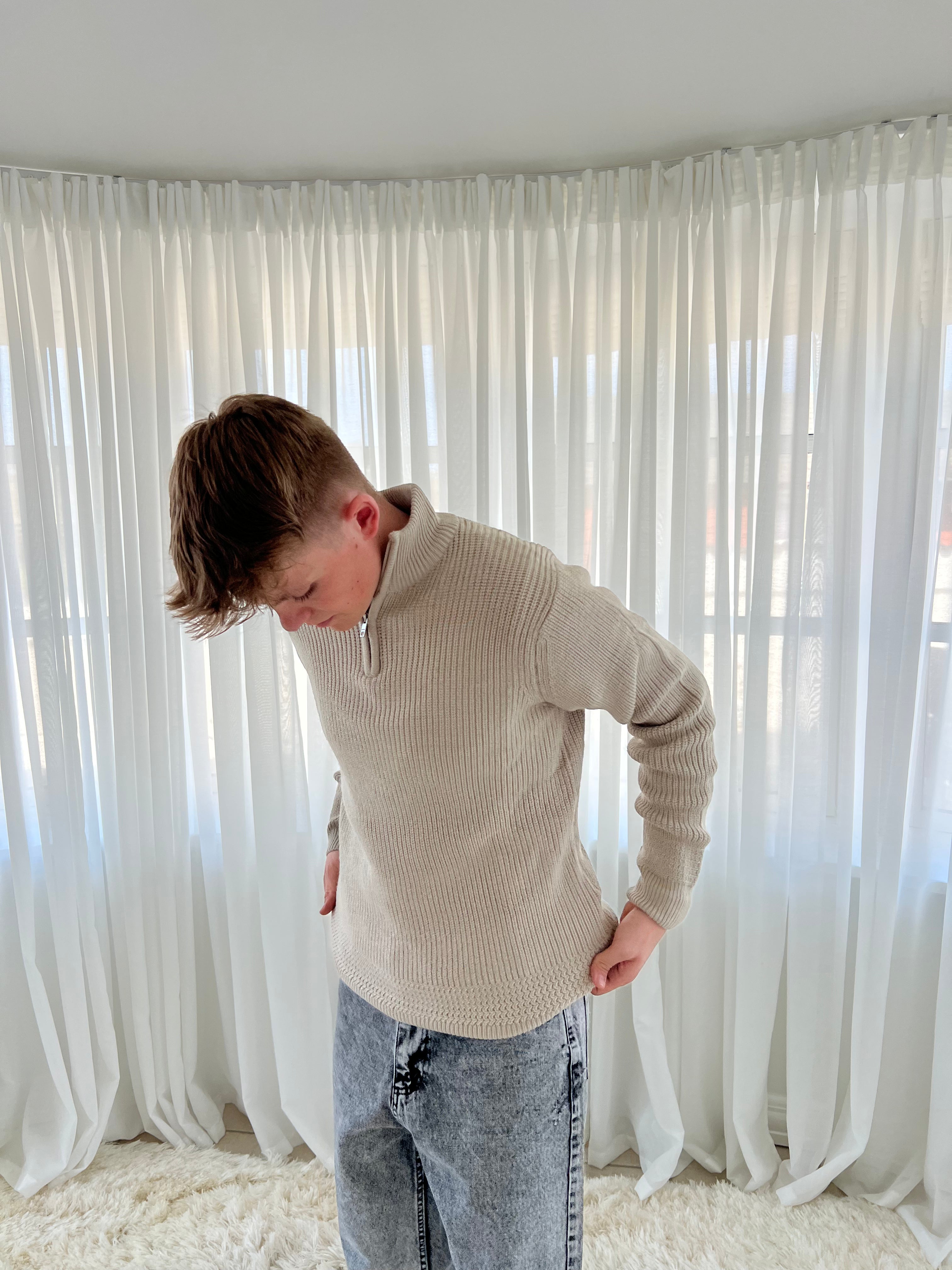RELAXED HALF ZIP - BEIGE