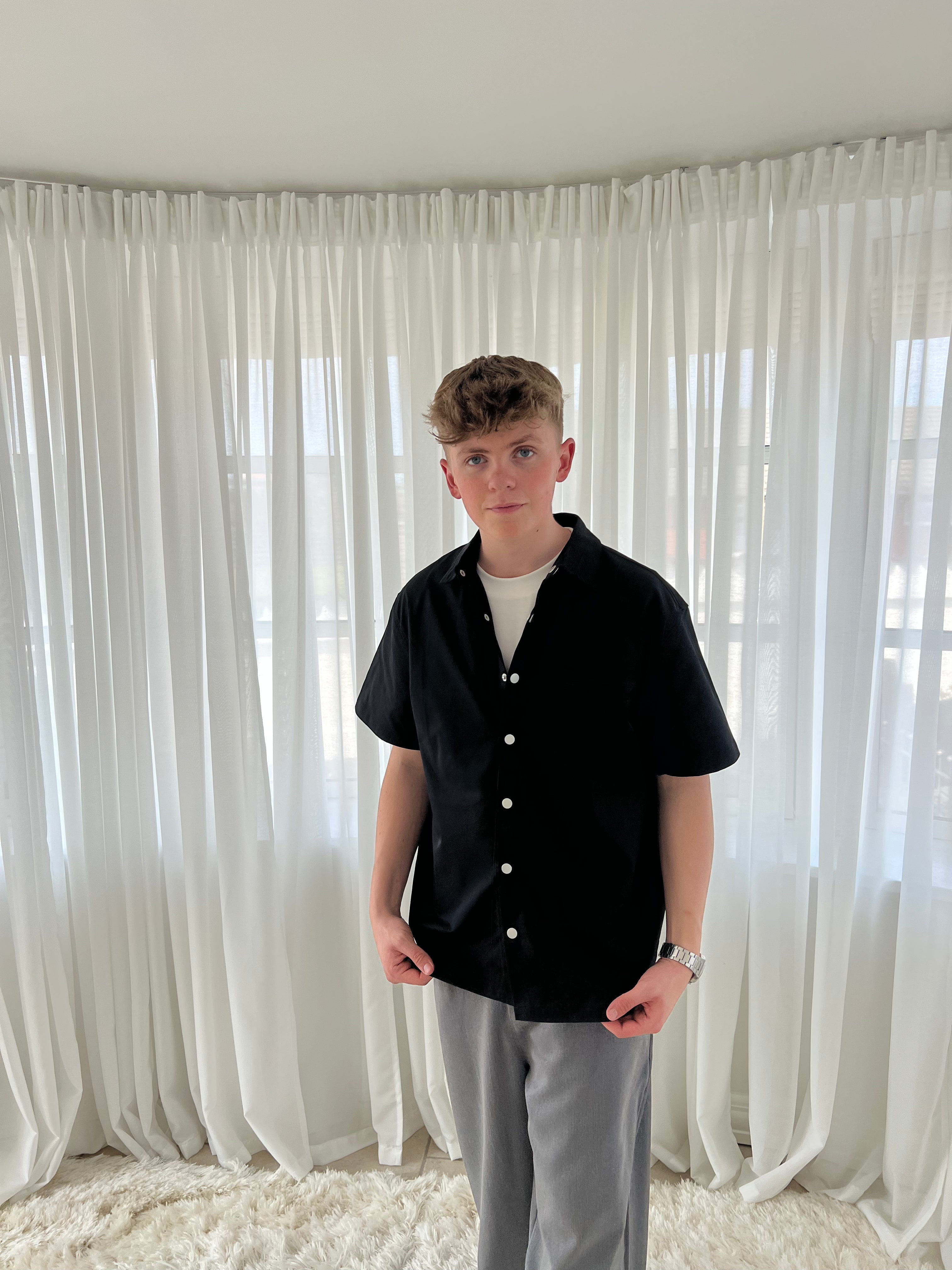 OVERSIZED BOTTON-UP